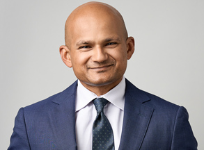 Dr Ruelan Furtado